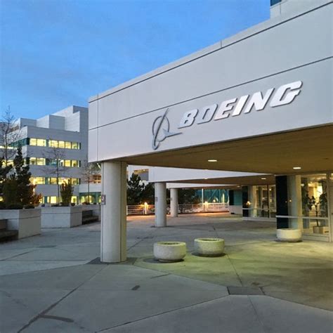 boeing building 40 88 address.